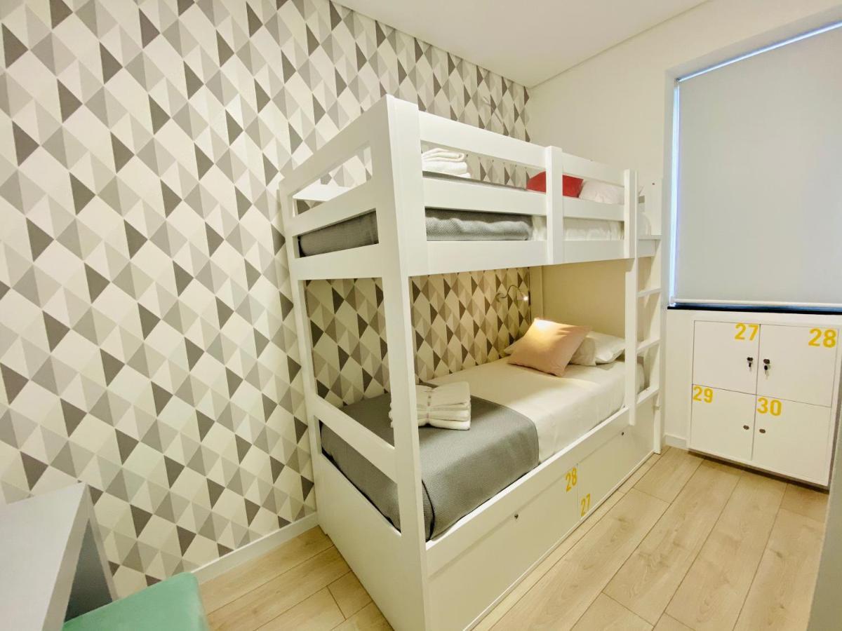 Family Hostel Costa Nova Bagian luar foto