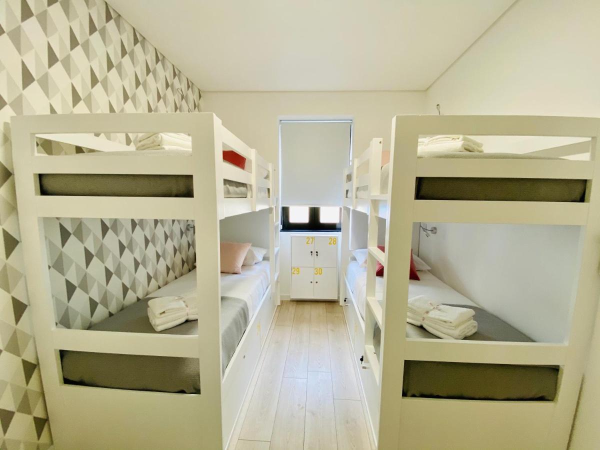 Family Hostel Costa Nova Bagian luar foto